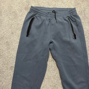 Old Navy Men’s jogger